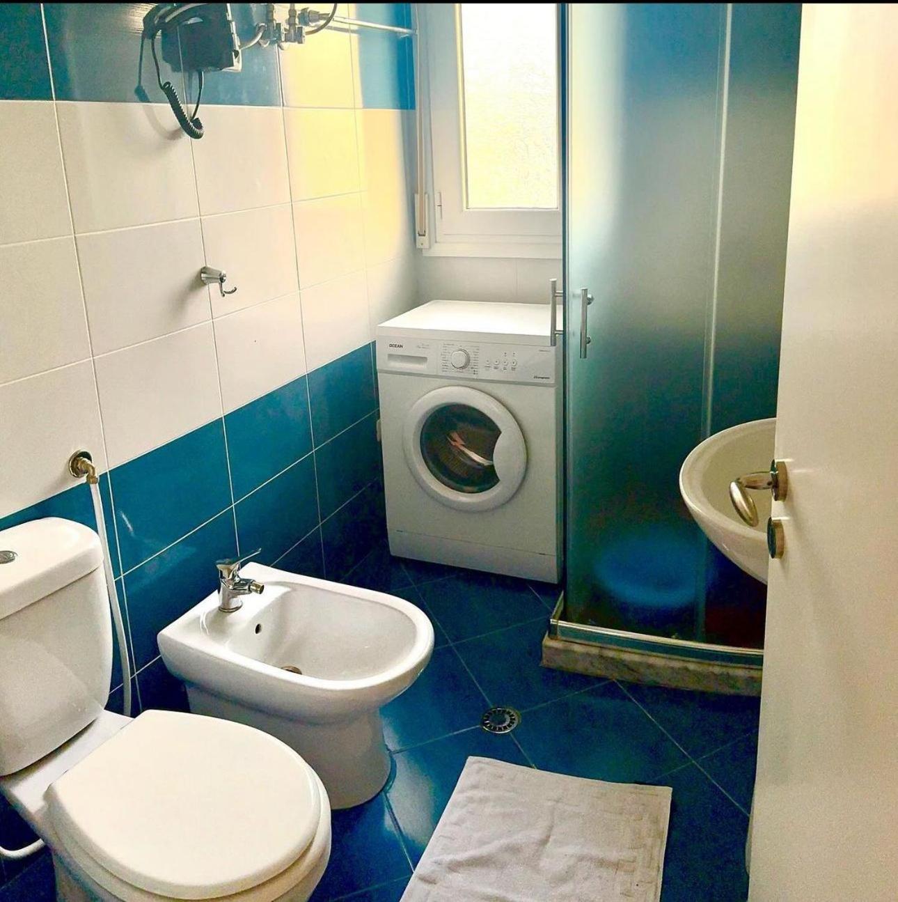 Endy Apartaments Orikum Eksteriør billede